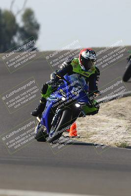 media/Nov-01-2025-TrackDaz (Sat) [[2b4d5192bc]]/C Group/1240pm (Turn 2 Outside)/